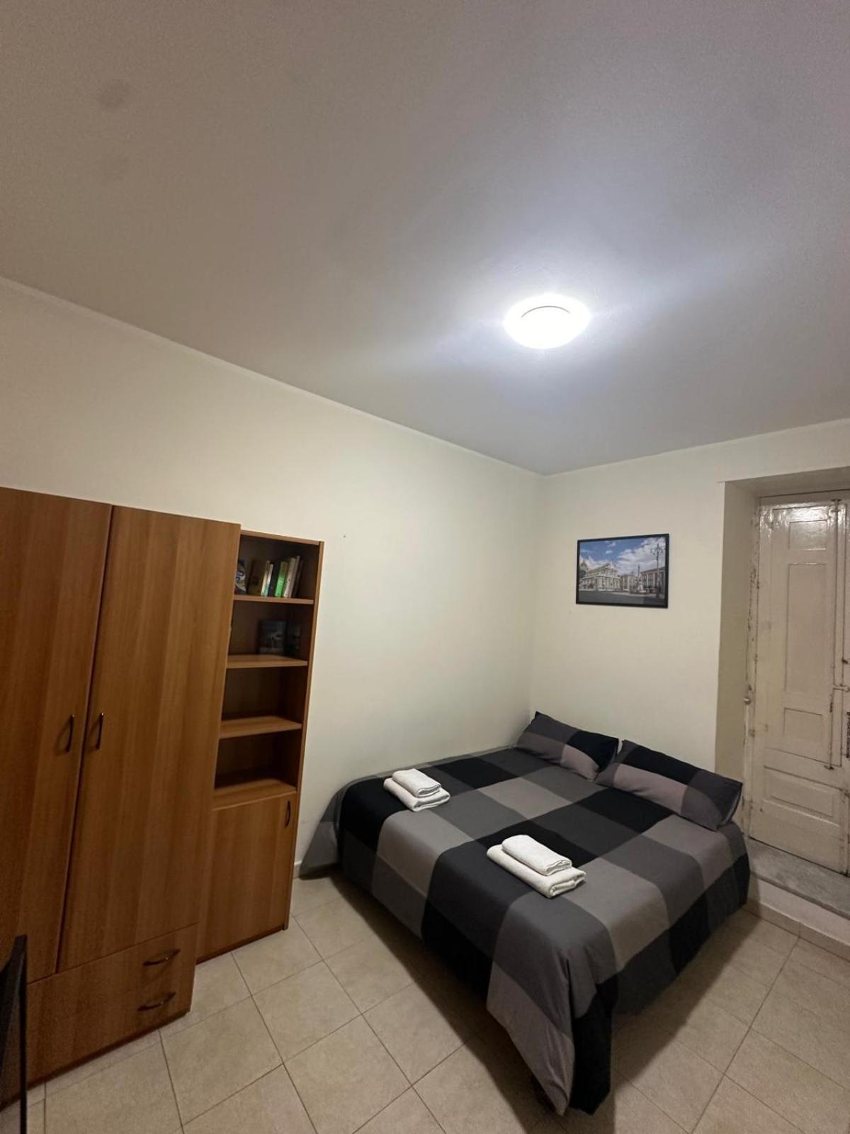 Agata House Hotel Catania Bagian luar foto